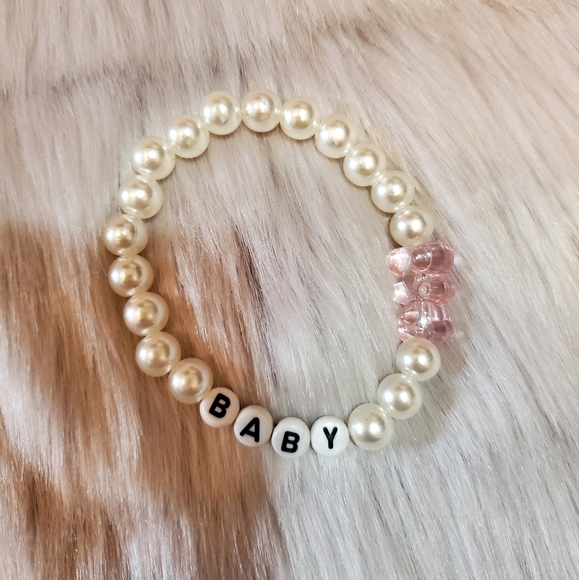 BABY beaded gummy bear bracelet - Picture 4 of 5